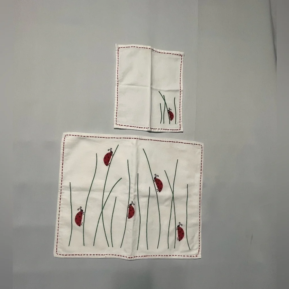 BOOBIES ASSORTMENT TEA TOWELS/ NAPKINS BUNDLE 17 PIECES.